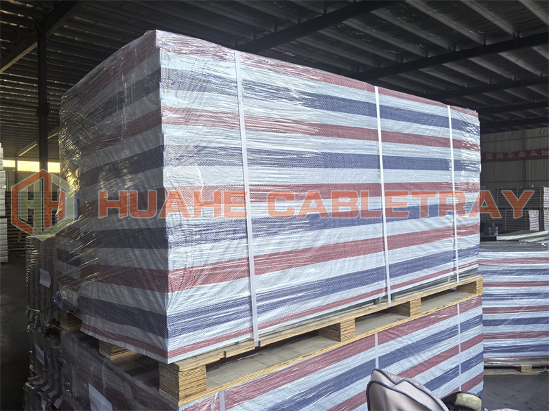 Cable tray packaging